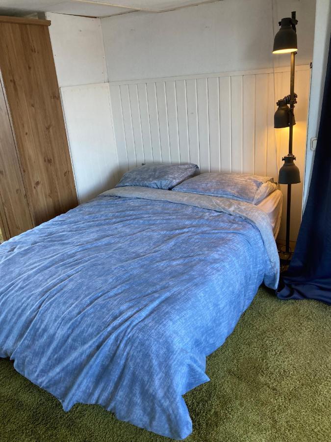 Luc'S Place, Waterbed Grote Kamer Zoeterwoude Exterior photo